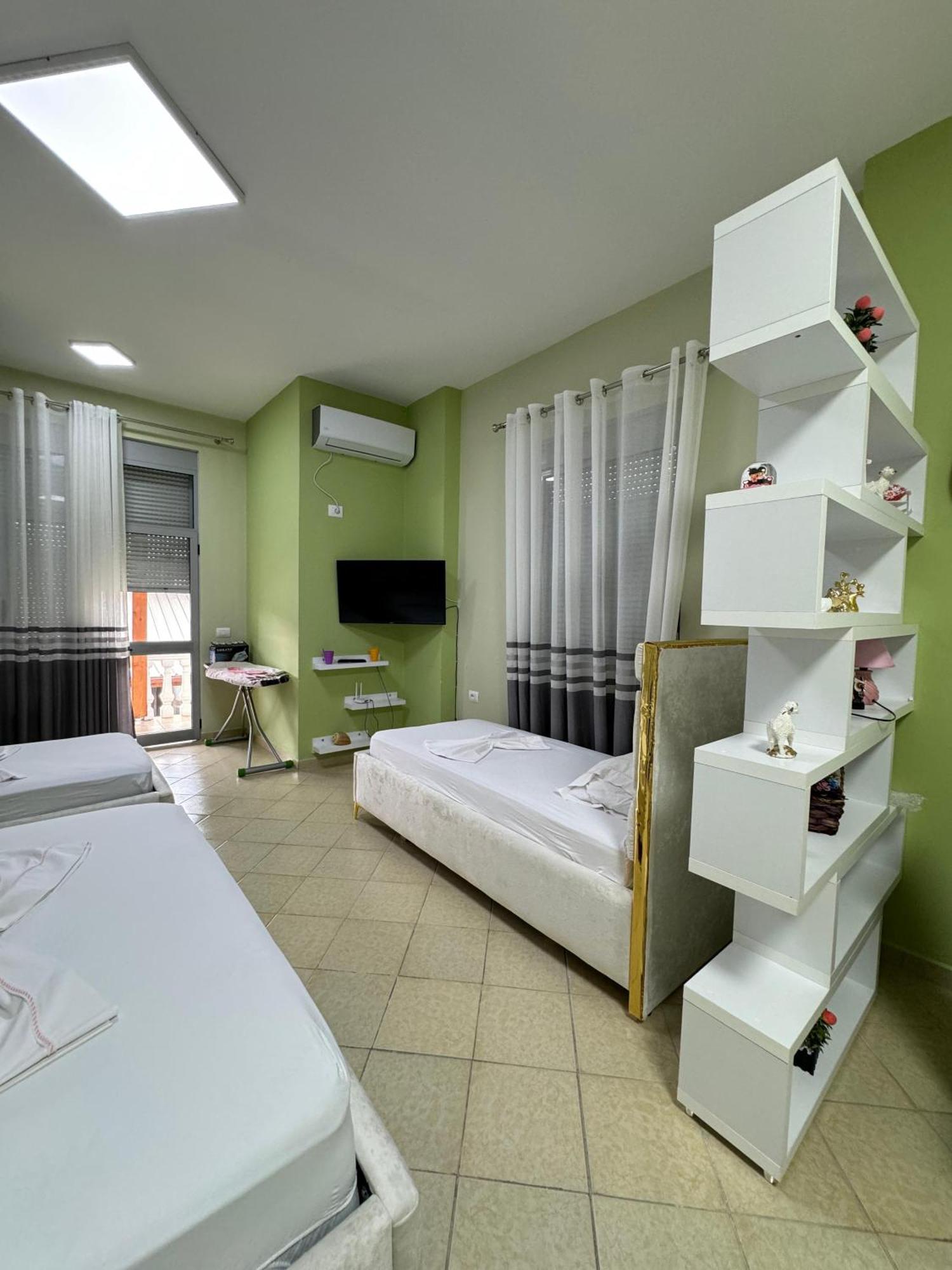 Solei Apartments Sarande Ngoại thất bức ảnh